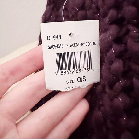 Saks Fifth Avenue Blackberry Knit Circle Scarf Metallic - Picture 3 of 5